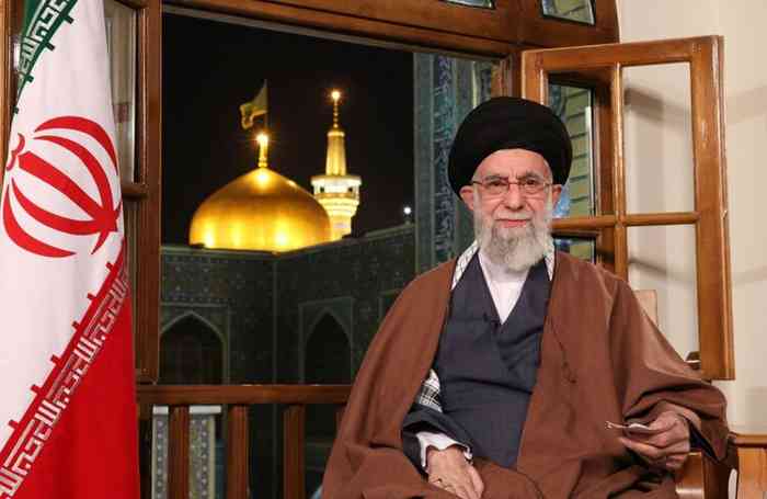 رهبر انقلاب اسلامی