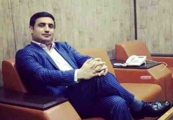 اکبر لیموچی