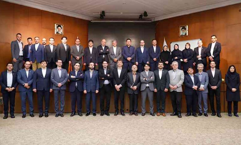 کارآفرین