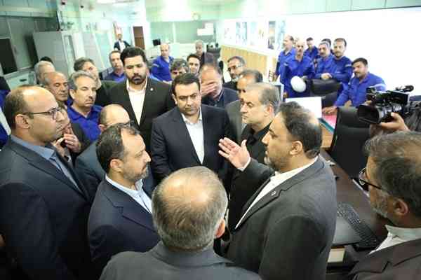 بازدید وزیر اقتصاد (4)
