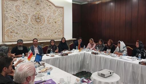 نشست فعالان گردشگری ایران و ارمنستان