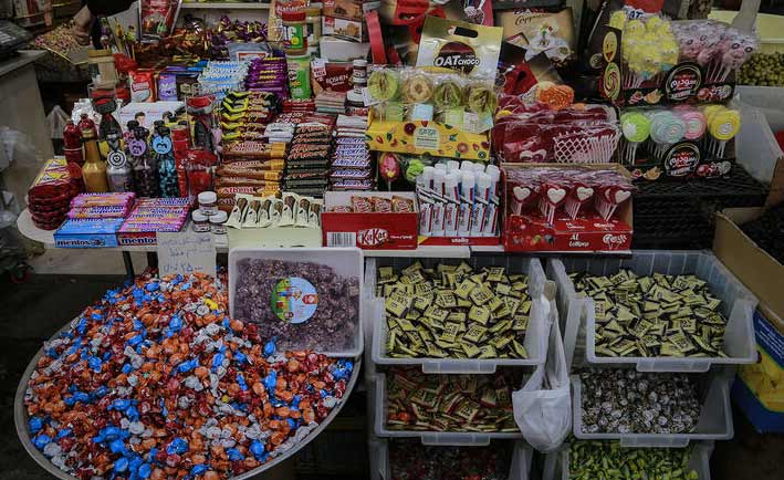 شیرینی و شکلات