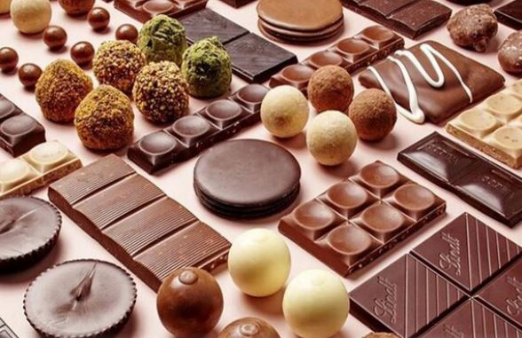 شیرینی و شکلات