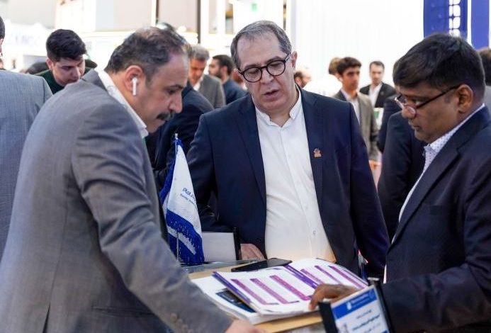 غرفه پتروشیمی بندر امام