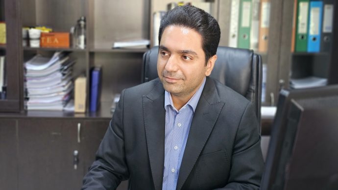 نیما شهبازی