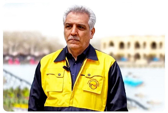 اکبر فرج نیا