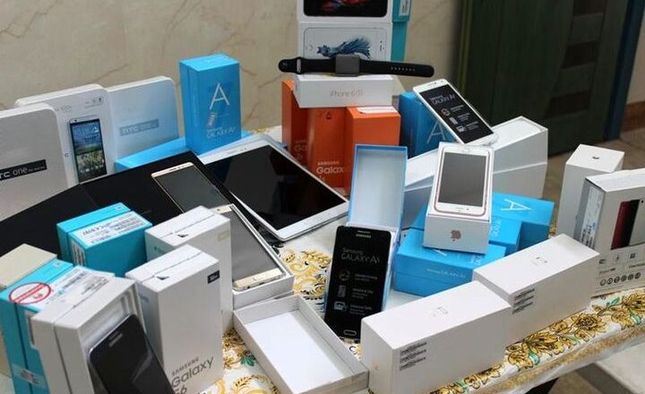 واردات موبایل