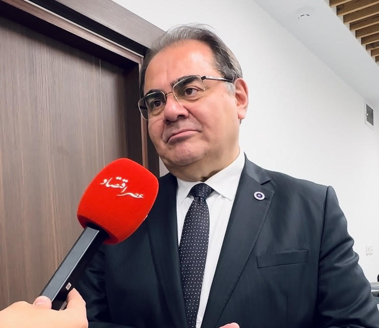 آرش نجفی