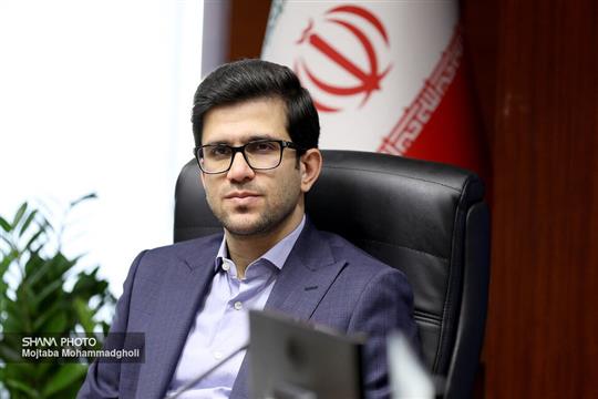 عظیمی‌فر