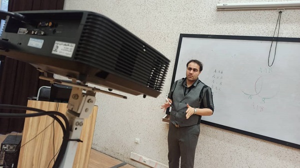 علیرضا محمودی فرد