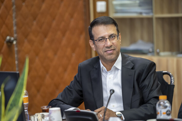 حسین حسین‌زاده