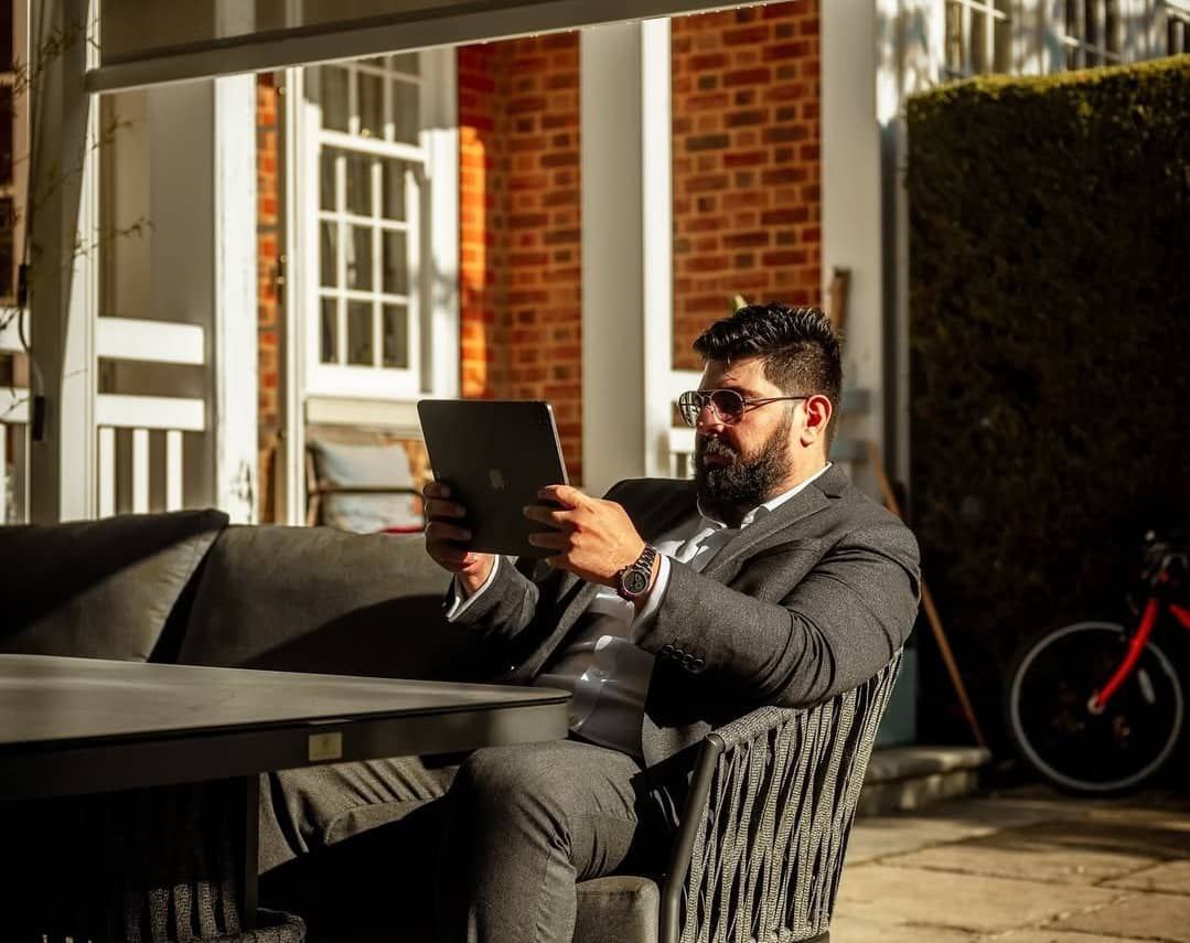 فرزاد وجیهی