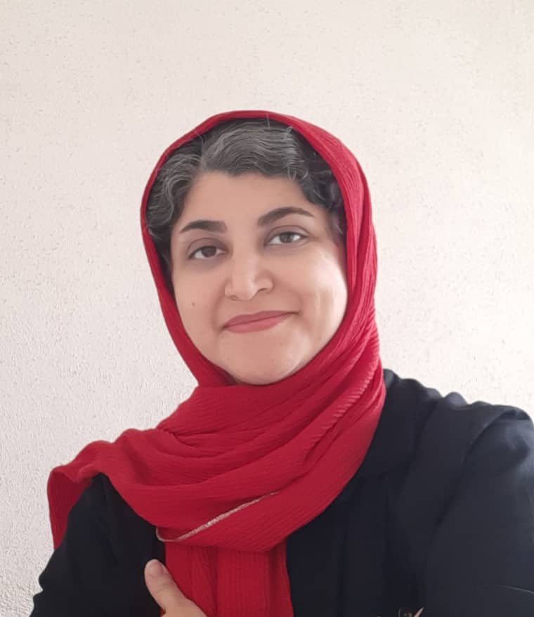 راضیه حسینی