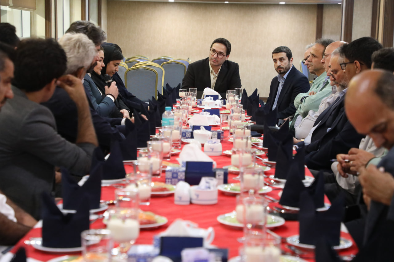 مجموعه ورزشی ساحلی